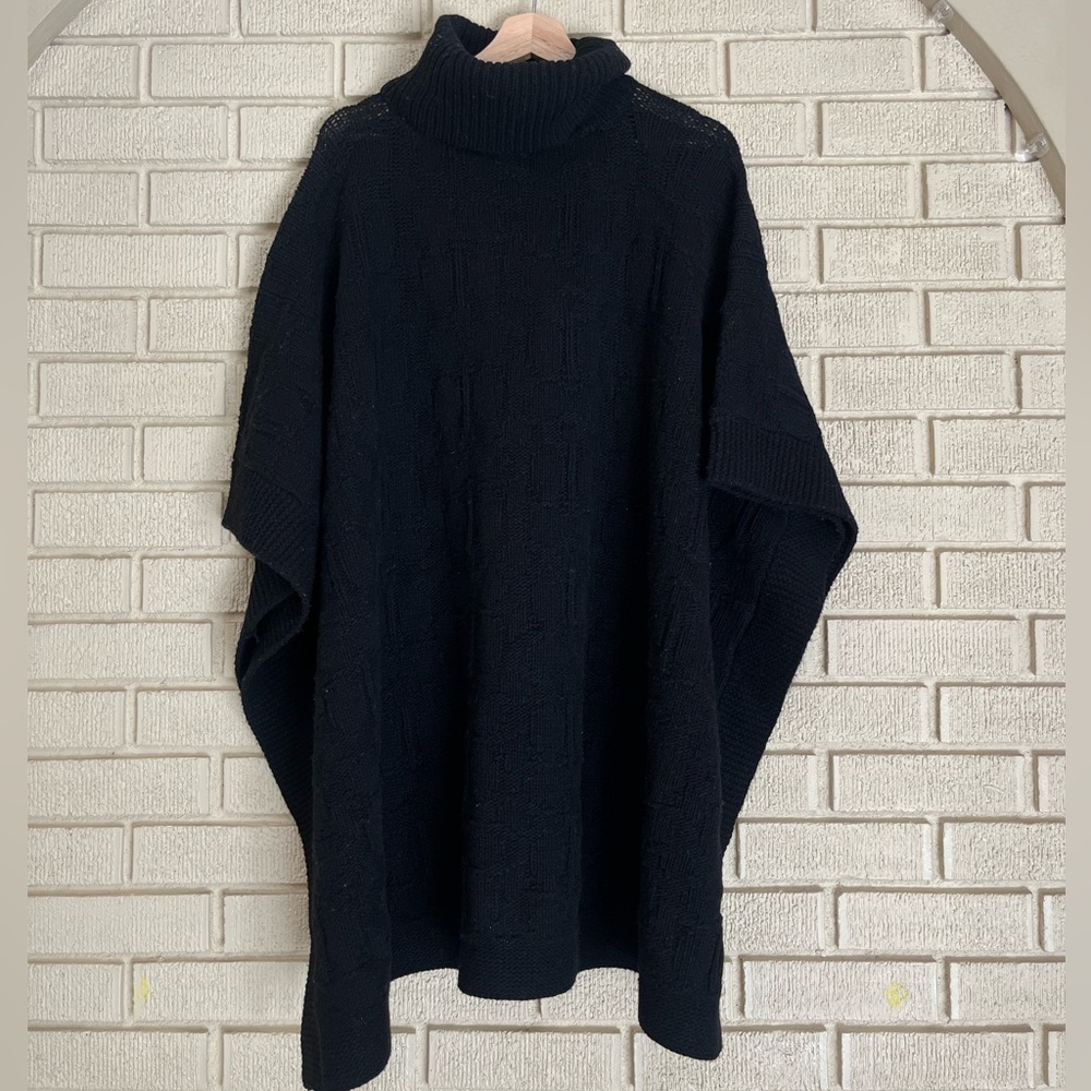 Coach Black Turtleneck Sweater Classic Style - Picture 2 of 16